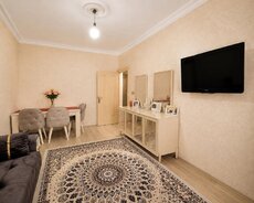 Qanuni 3 Otaqlı Təmirli Mənzil Satılır