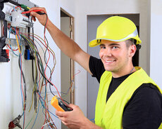 Elektrik tələb olunur
