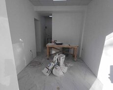 30 kv inqilabda ofis