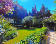 4 mərtəbəli villa kirayə verilir