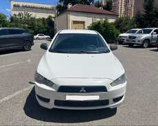 Mitsbushi Lancer