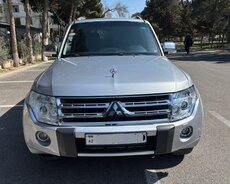 Mitsbushi Pajero