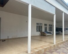 Buzovnada həyət evi satılır