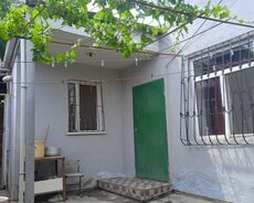 Zabrat 1-də kupçalı 3 otaqlı həyət evi
