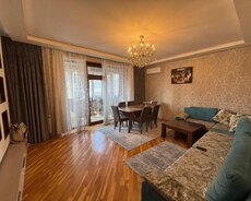 2-den 3-e otaq olan mənzil satılır