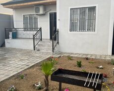 Qalada 3 otaqlı ev satılır