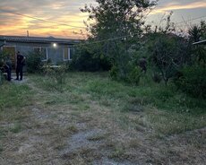 Maştağa Buzovna yolunda həyət evi satılır