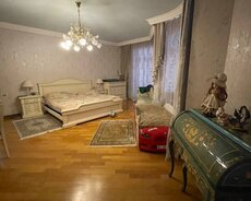 Elmler Akademiyasinda 19-8 ci mertebesinde 4-otaq menzil sat