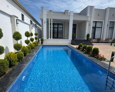 Buzovna Merdekan yolunda villa satılır