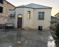 Xirdalanda həyət evi