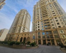 3 otaqlı satılır.Mirvari Park kompleksi