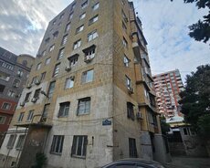 İnşaatçılar metrosu 2 otaqlı satılır