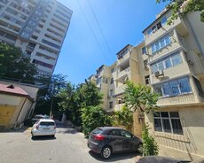 İnşaatçılar metrosu 3 otaq satılır