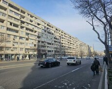 İnşaatçılar metrosu 1 otaq satılır