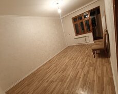 7-ci Mikrayonda 3 otaq menzil satilir
