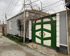 Mektebe yaxin 4.otagli Heyet evi satilir