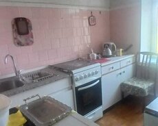 Tbilisi prprospektində,"Avropa" otelin üzbə-üz