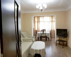 Otaq yoldaşı qiz