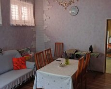 Montinde 4 otaqli heyet evi satilir