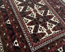 Qubanın ağ gül xalçası satılır