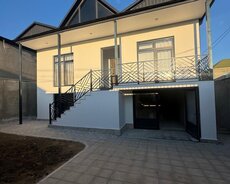 Dədə Qorqurd qəsəbəsində həyət evi