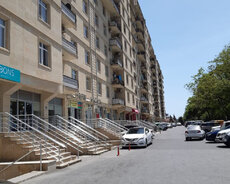E. Akademiyasi metrosu(Lider)
