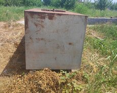 Dəmir su çəni iki tonluq