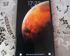 Redmi note 5,sadece ekranin çatlar var işlekdir