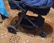 Uşaq arabası satılır