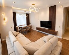 3 otaqlı yeni təmirli mənzil, yaşayış olmayıb, əşyalı