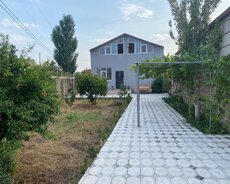 Buzovnada həyət evi satılır