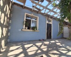 Maştağada həyət evi satıllır