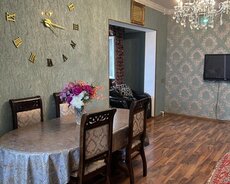 Satılır 2 otaqlı köhnə tikili 65 m², 9 mkrn