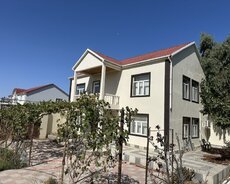 Şüvəlanda Bağ evi