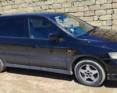 Mitsubishi Chariot