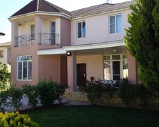 Satılır 5 otaqlı həyət evi/bağ evi 300 m², Şağan q