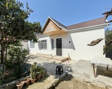 Mektebe yaxin 4.otagli ev