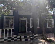mastagada 3 otaqli ev satilir