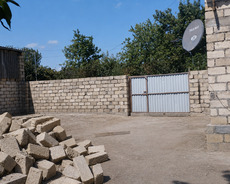 3 otaqli həyət evi satisdadir