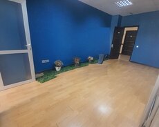 plazada 3 otaqlı ofis 110 kv