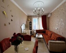 Masazırda təmirli, kupçalı, əşyalı bina evi satılır