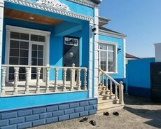 Maştağada həyət evi satılır