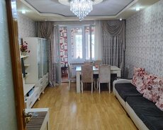 Satılır 3 otaqlı köhnə tikili 86.5 m², Bakıxanov q