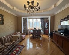 Satılır 3 otaqlı yeni tikili 110 m², 28 may m
