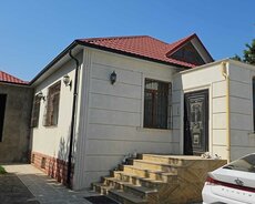 Buzovnada həyət evi satılır