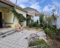 Maştağada həyət evi satılır