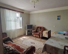 Buzovnada həyət evi satılırr