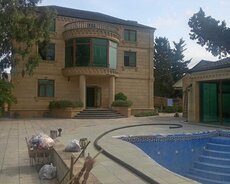 Şüvəlanda Polis Akademiyasının yanında 23 sot + villa