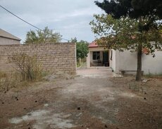 Mərdəkanda 15 sot həyət evi satılır