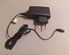 Nokia adapter original Nokia adapter original Nokia adapte